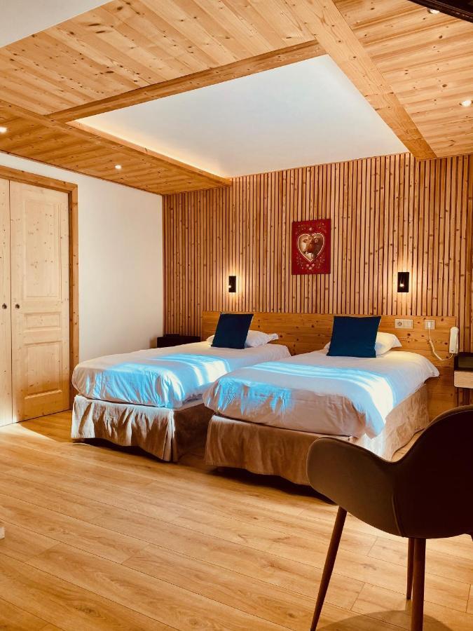 Hotel Alpina モルジヌ エクステリア 写真
